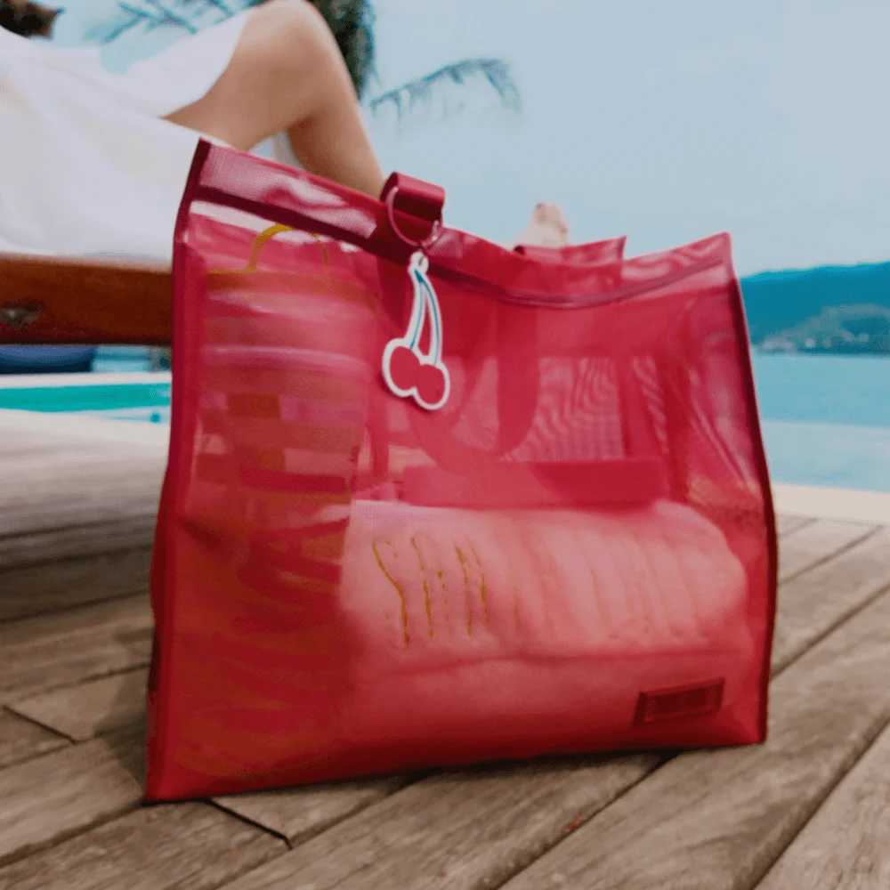 Bolsa Tela Cereja Vermelha Alça De Mão - vista 3 de 4