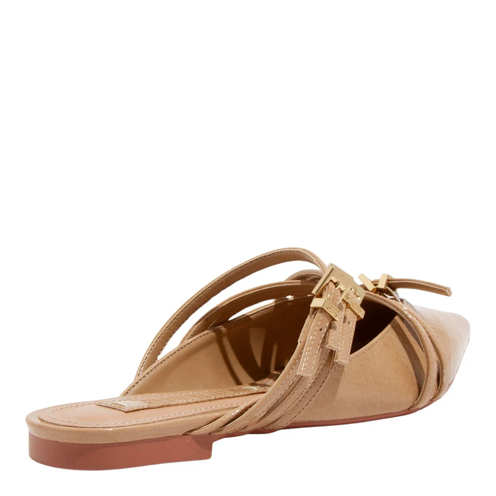 Mule Bico Fino Verniz Glossy Bege Tiras Fivela - vista 4 de 4