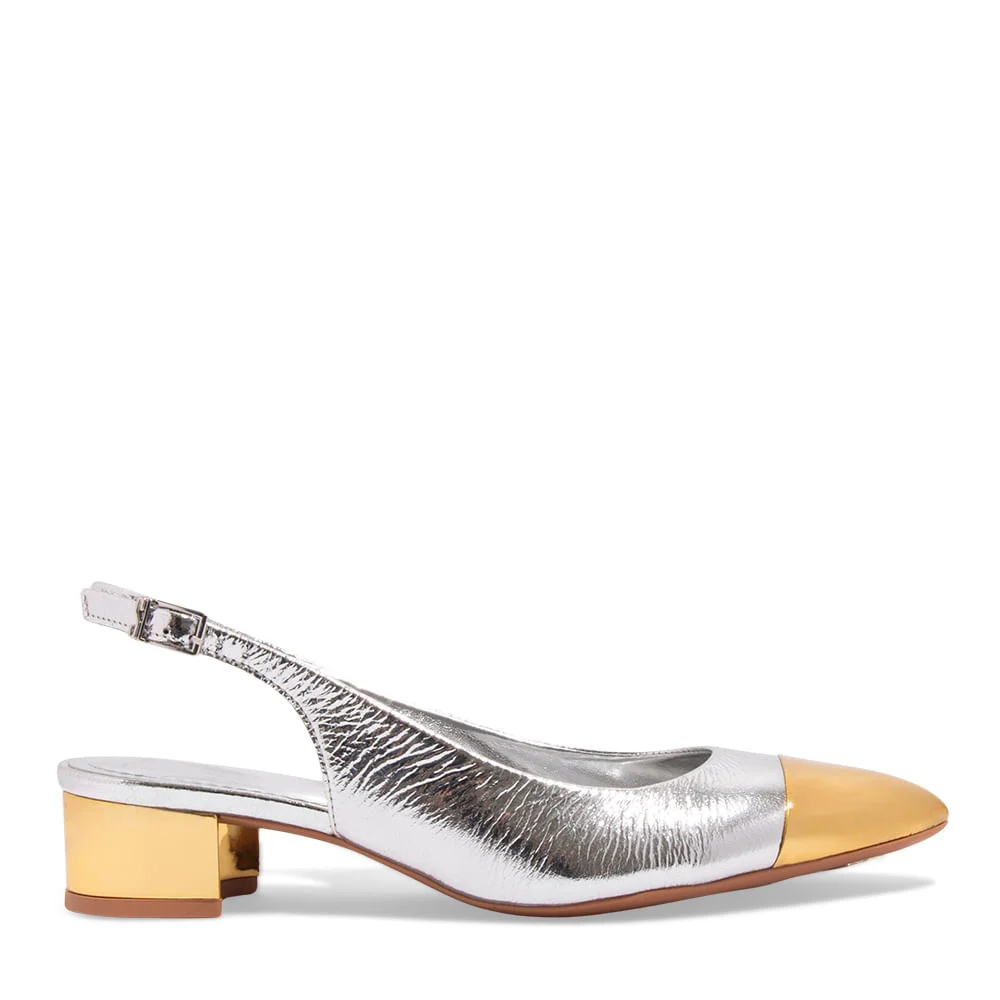 Scarpin Boneca Slingback Couro Metalizado Prata - vista 1 de 3