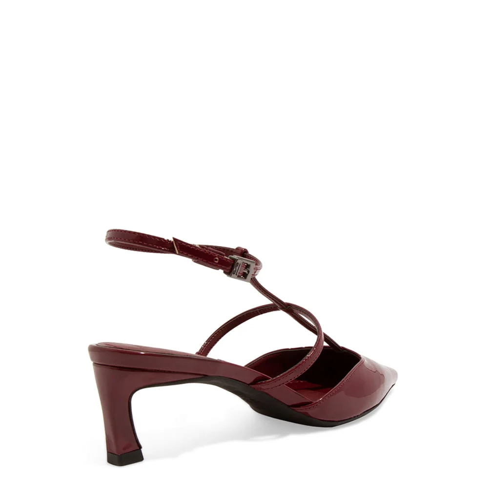 Scarpin Slingback Verniz Vermelho Marsala Salto Baixo Fino - vista 3 de 3