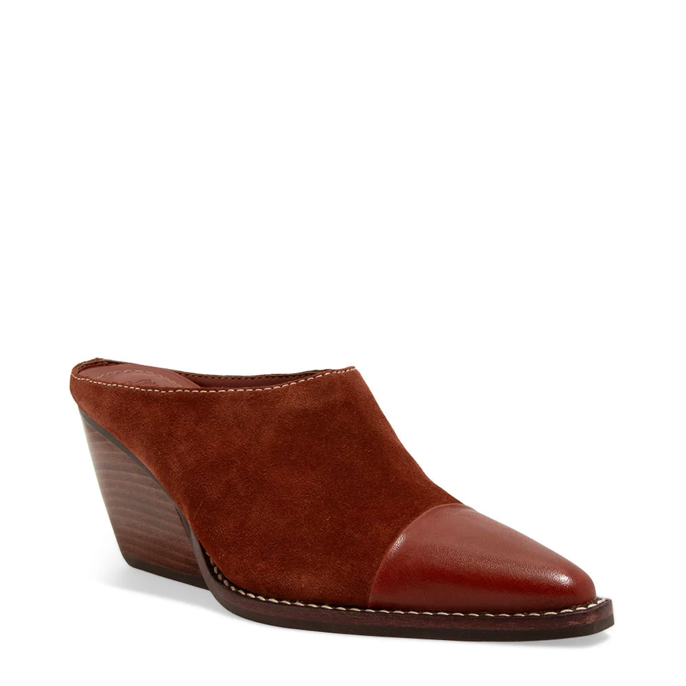 Mule Couro Camurça Marrom Dark Bico Fino - vista 2 de 3