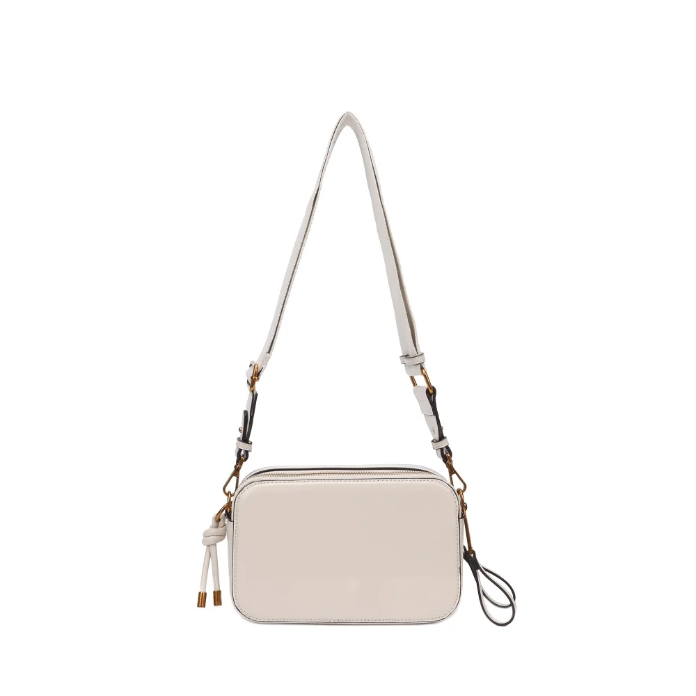 Bolsa Soft Off White Alça De Ombro - vista 4 de 6