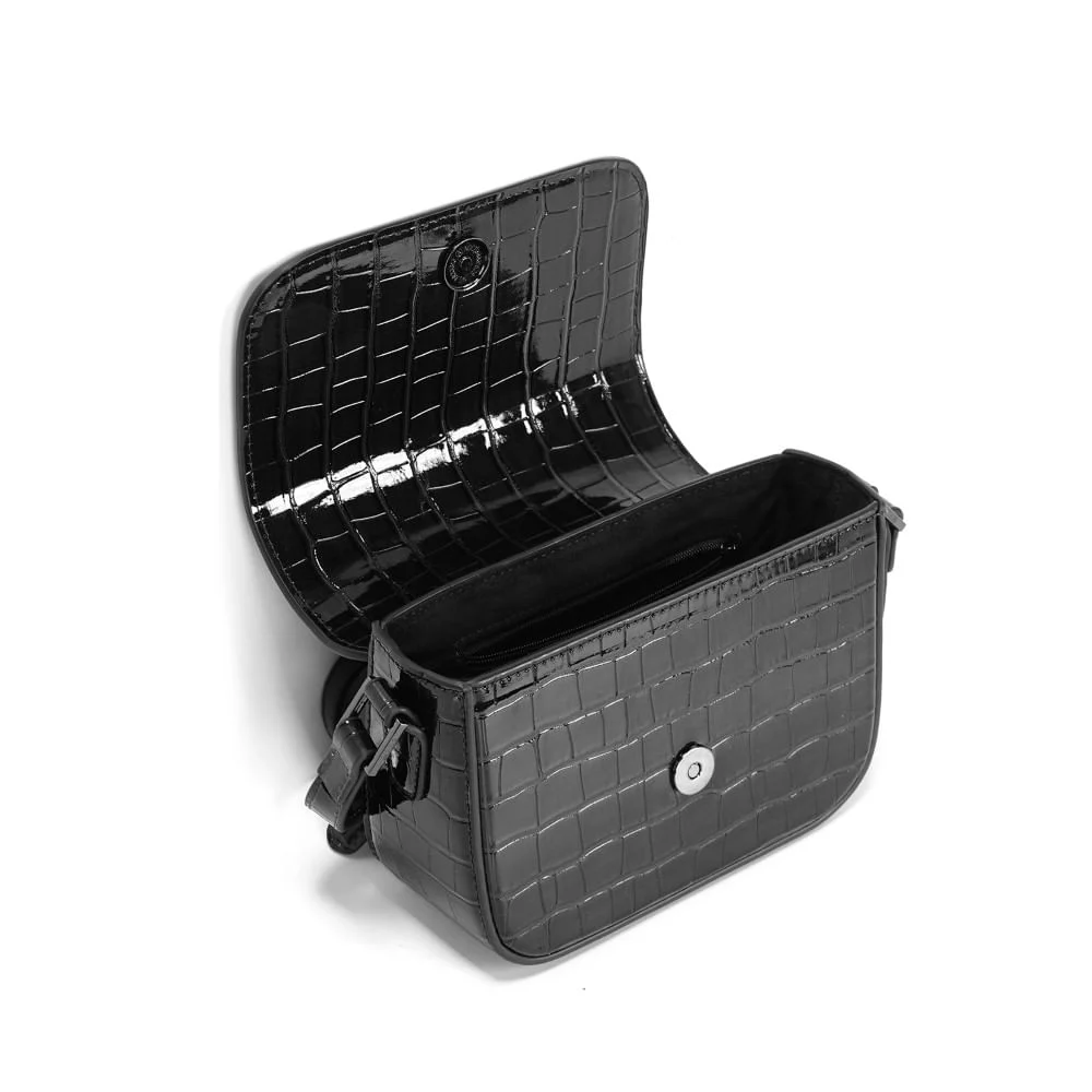 Bolsa Pequena Material Croco Preta Alça Transversal - vista 3 de 3