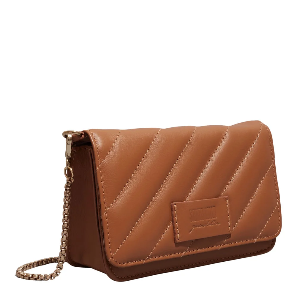 Bolsa Pequena Couro Soft Marrom Safari Alça Transversal Corrente - vista 2 de 3