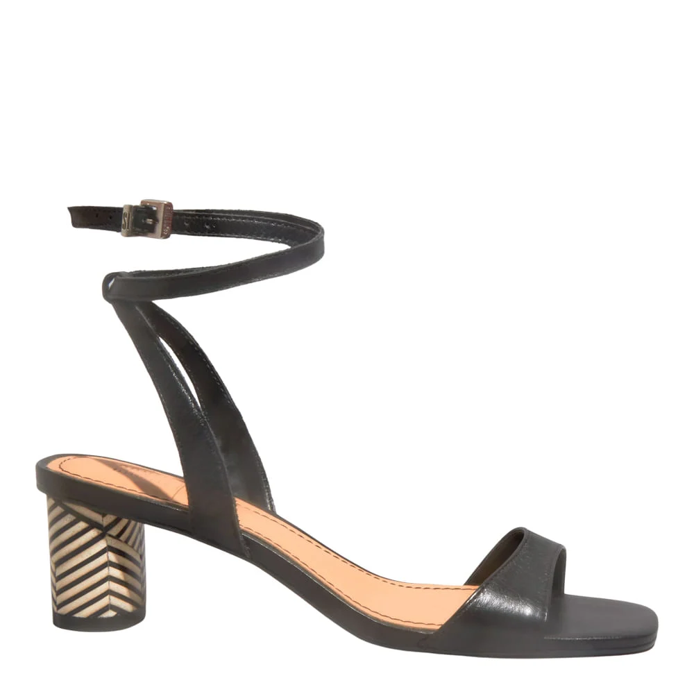 Sandália Couro Nobre Soft Preto - vista 1 de 4