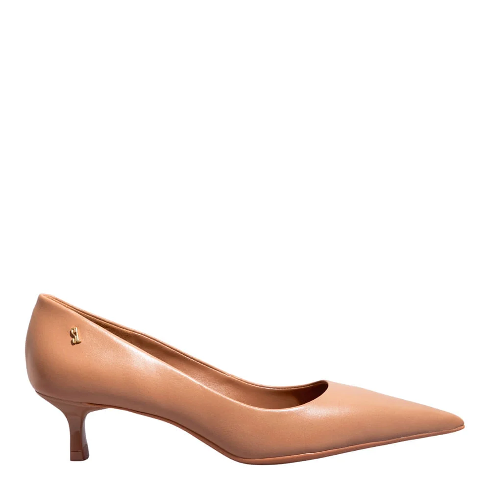 Scarpin Couro Pelica Soft Bico Fino Salto Baixo Bege Mocha - vista 1 de 3