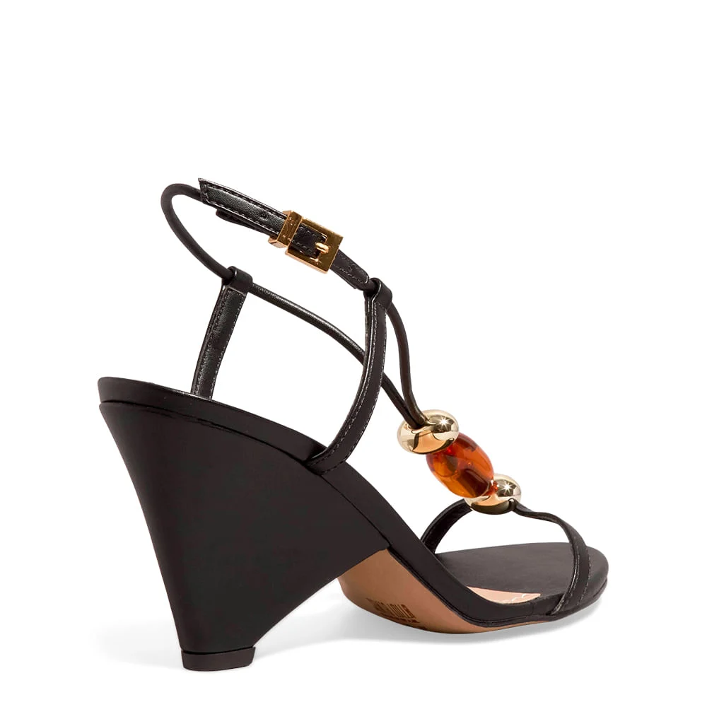 Sandália napa soft preto salto médio pedraria - vista 4 de 6