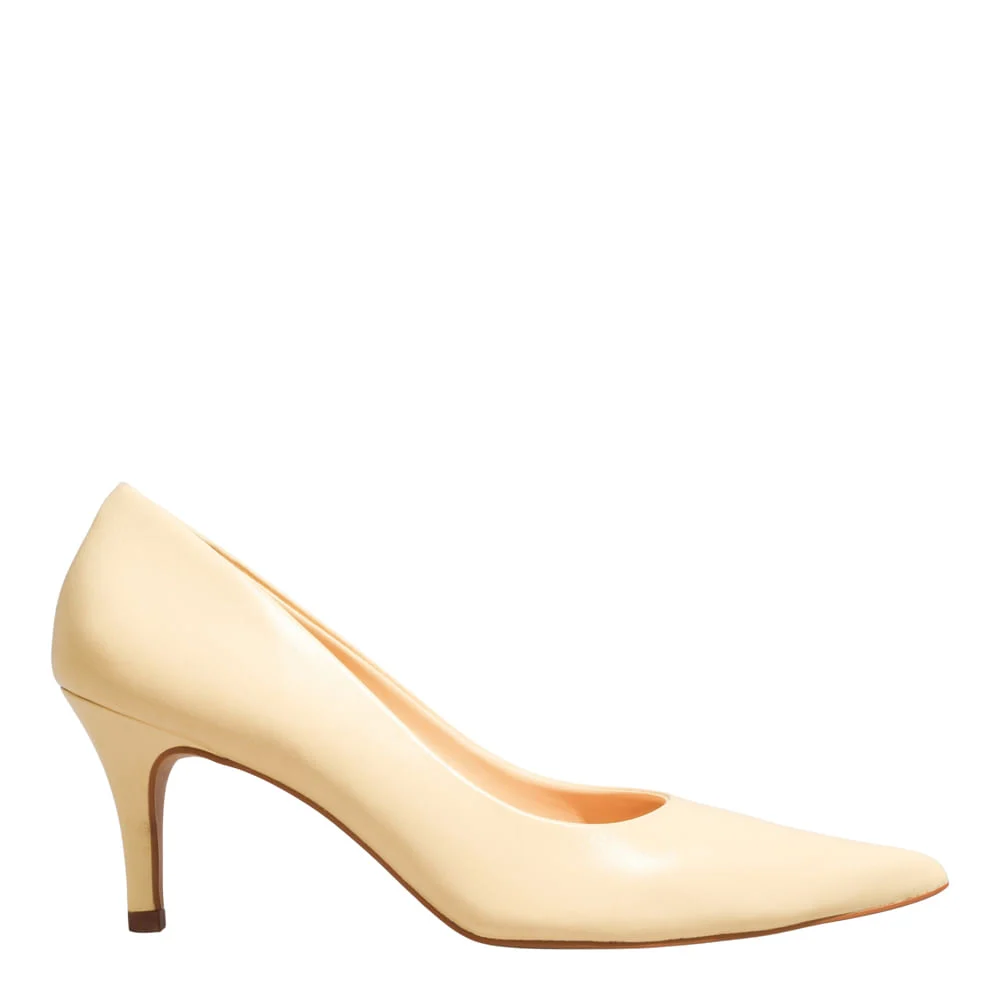 Scarpin Couro Nobre Soft Buttercream - vista 1 de 3