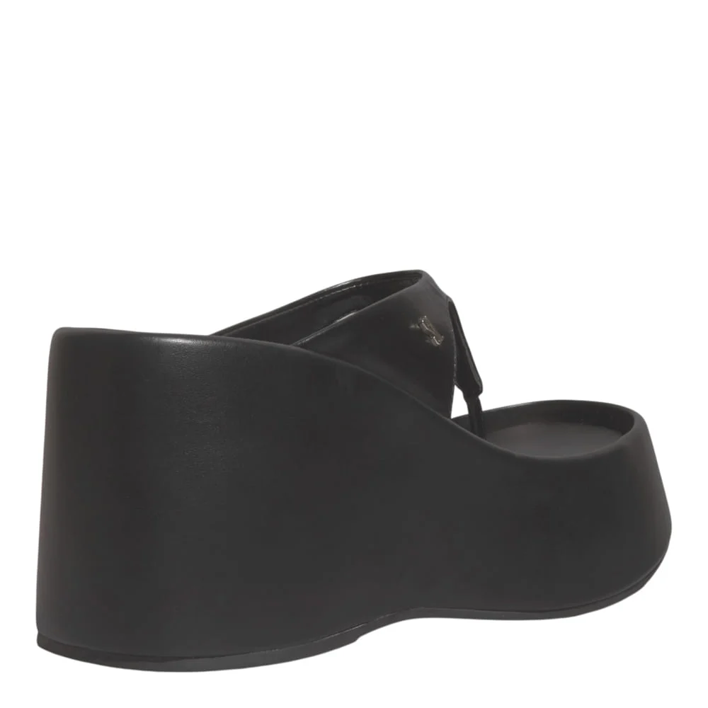 Sandália Plataforma Thong Couro Confort Preto - vista 3 de 4