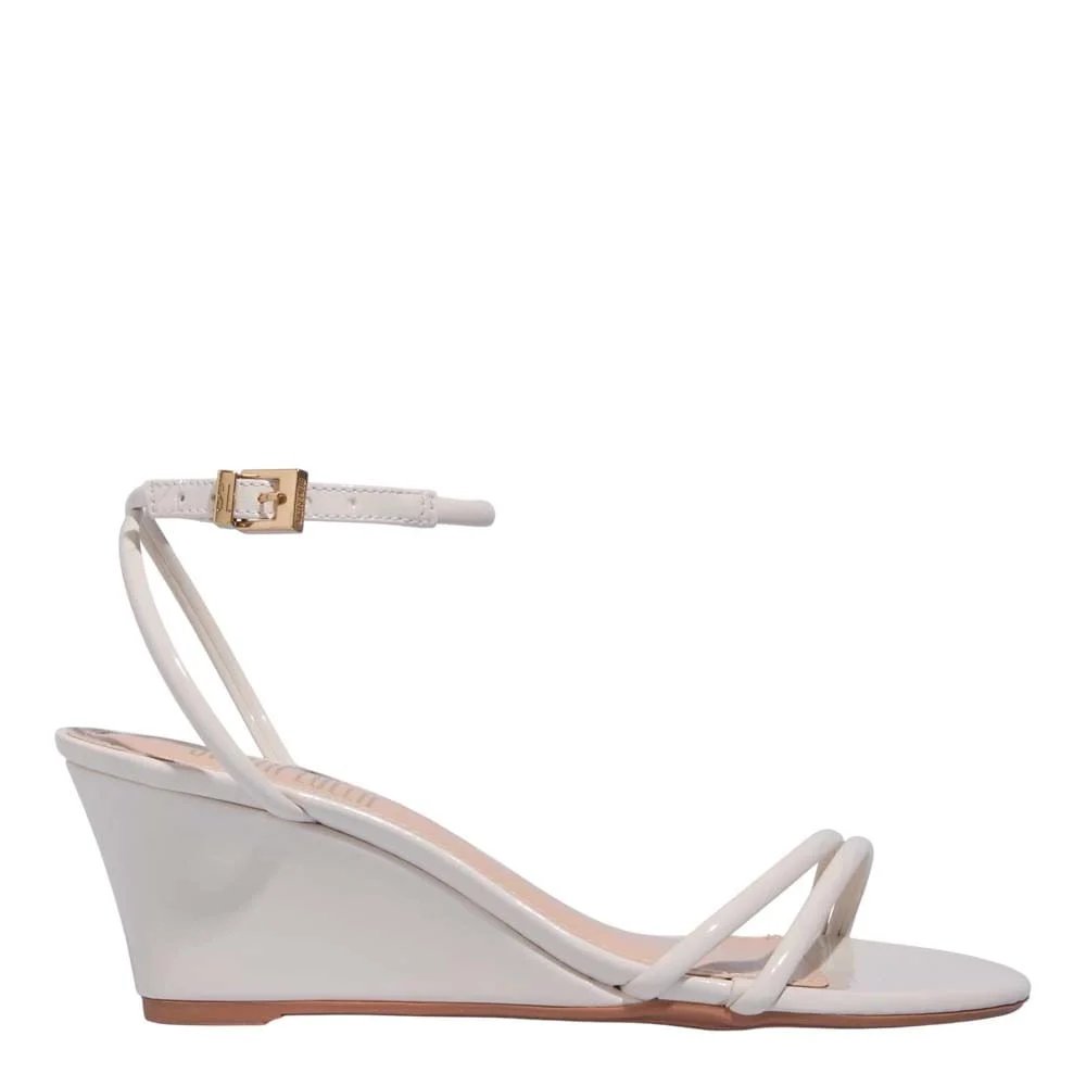 Sandalia Verniz Anzeli Off White - vista 1 de 3