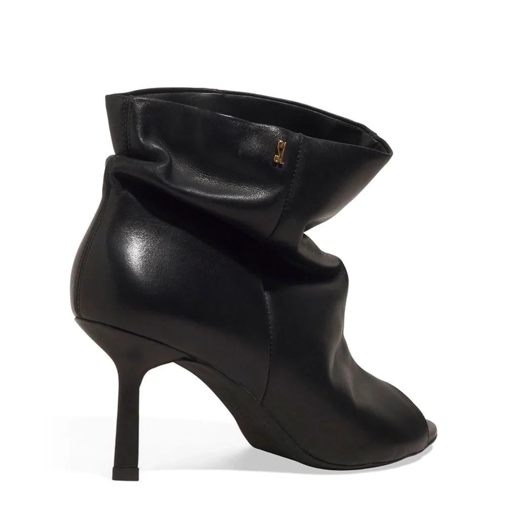 Bota Open Boot Slouch Couro Preto Salto Médio - vista 3 de 3