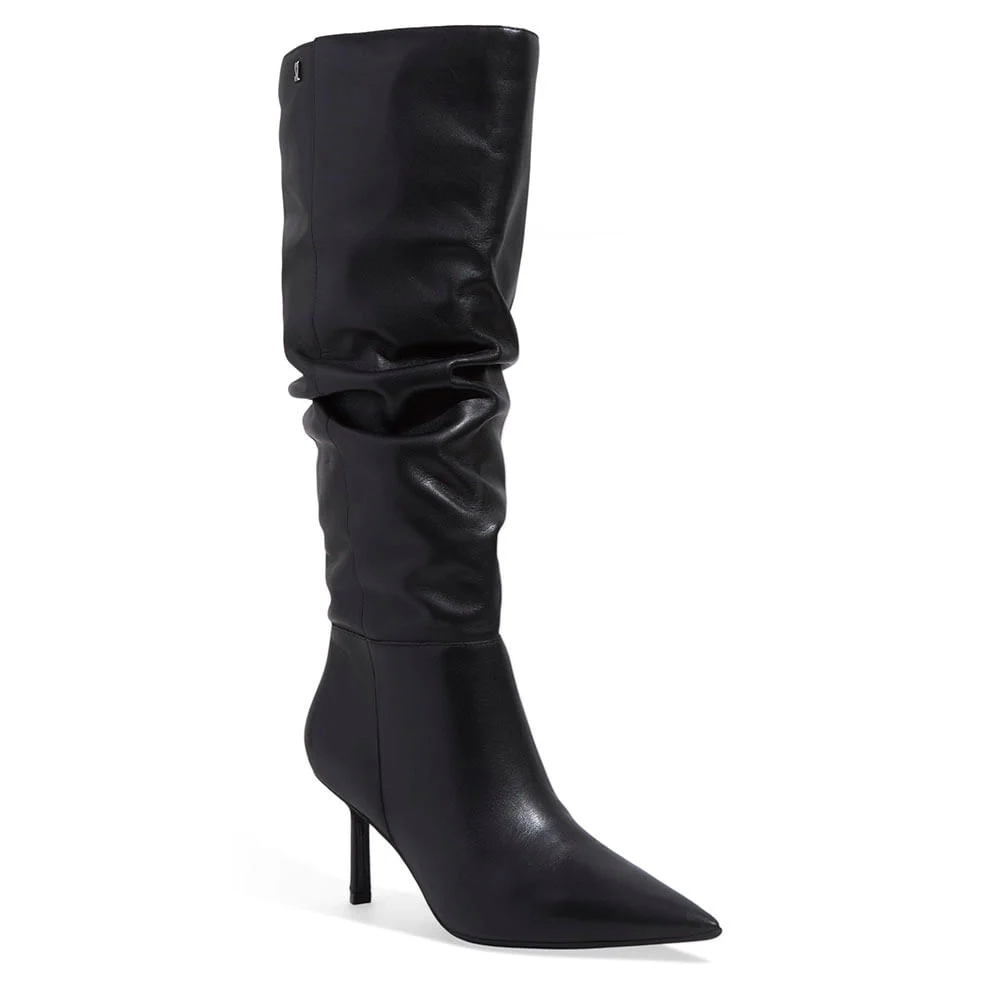 Bota Couro Soft Cano Longo Slouch Bico Fino Preta - vista 2 de 3
