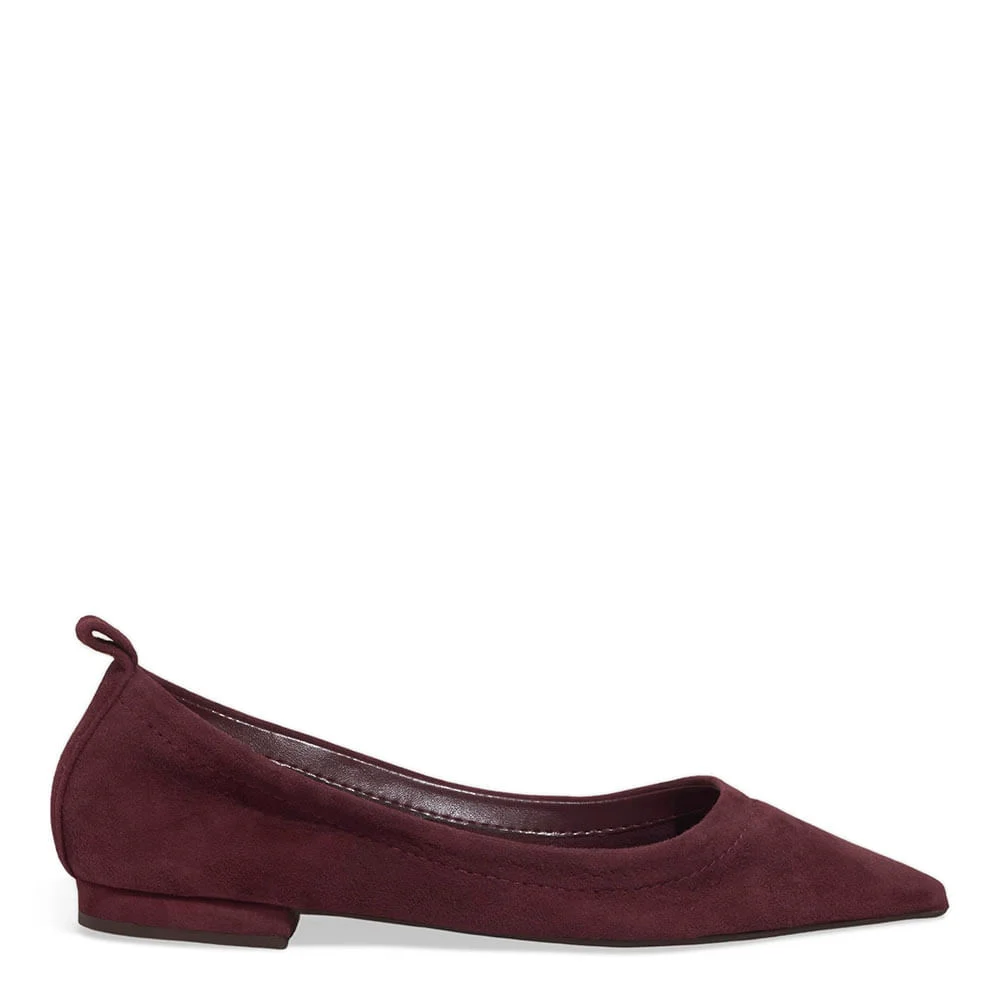 Sapatilha Couro Camurça Bico Fino Roxo Berry - vista 1 de 4