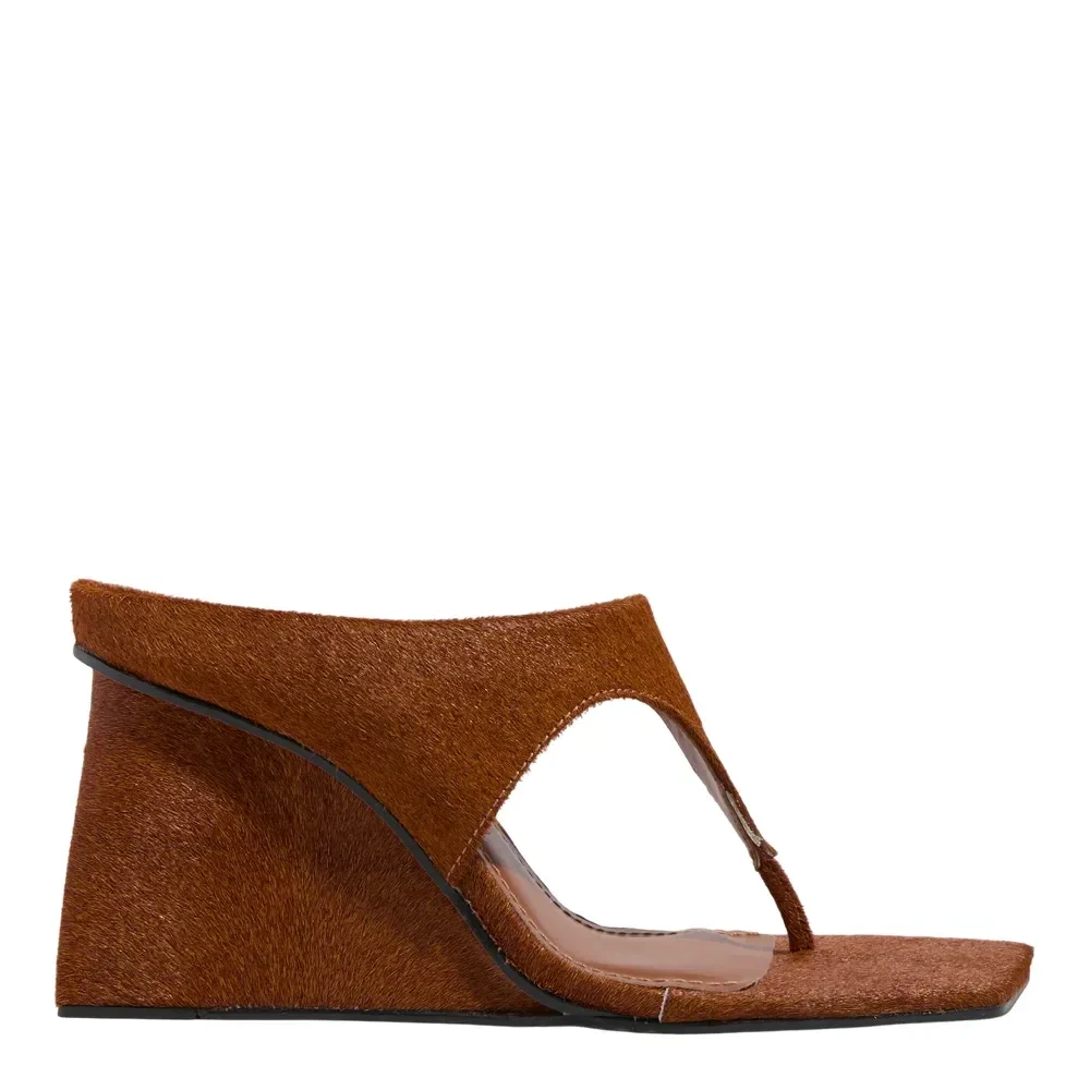 Mule Thong Anabela Pelo Liso Bico Quadrado Marrom Terracota - vista 1 de 3
