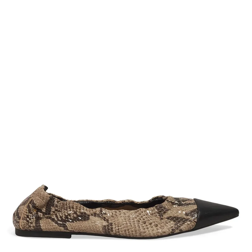Sapatilha Couro Estampa Animal Print Cobra Bico Fino - vista 1 de 4