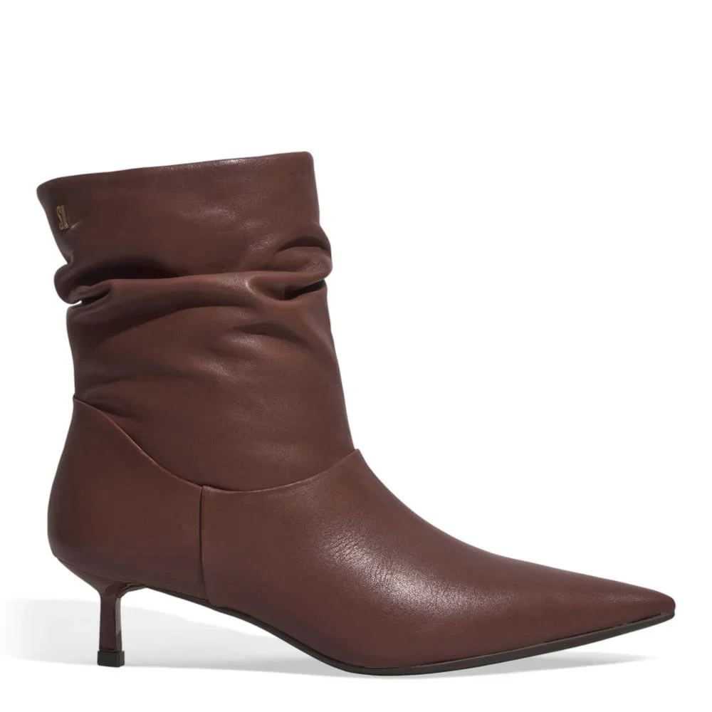 Bota Couro Cano Baixo Slouch Marrom - vista 1 de 3