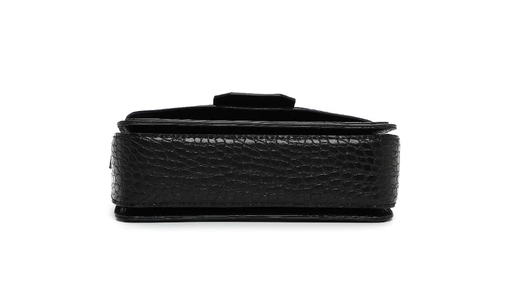 Bolsa Envelope Pequena Croco Preto Transversal - vista 3 de 4