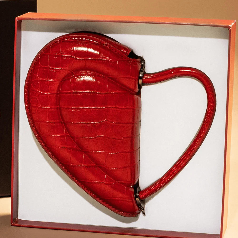 Bolsa Mini Com Caixa Croco Meio Coração Vermelho Blood Alça Transversal - vista 1 de 12