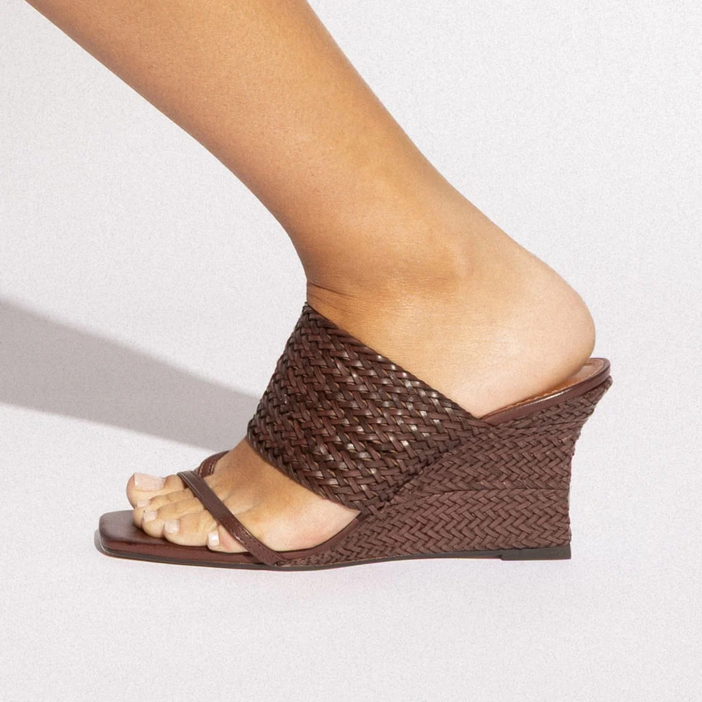 Mule Trança Salto Anabela Marrom Dark Cocoa Bico Quadrado - vista 1 de 4