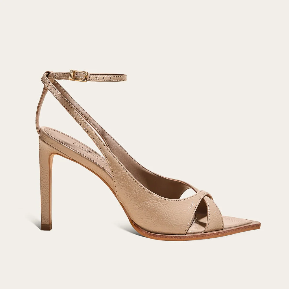 Sandália Peep Toe Verniz Bico Folha Salto Fino Cinza Fog - vista 1 de 3