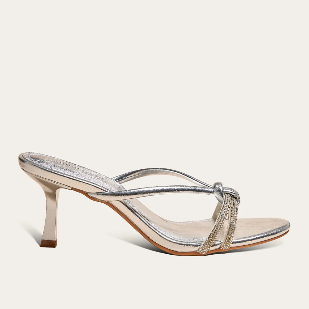 Tamanco Mule Soft Metalizado Brilho Strass Salto Fino Prata - vista 1 de 3