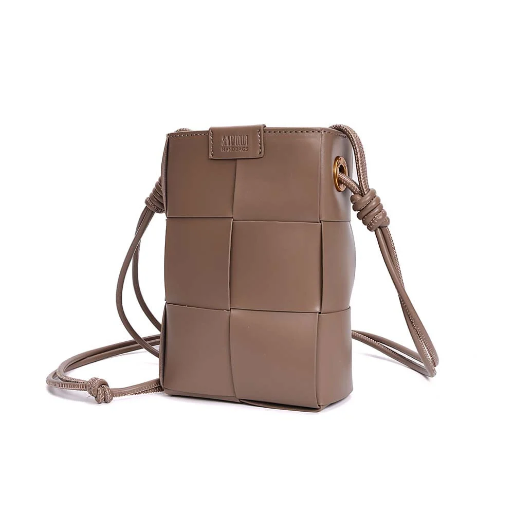 Bolsa Porta Celular Soft Transversal Cinza Fog - vista 3 de 8