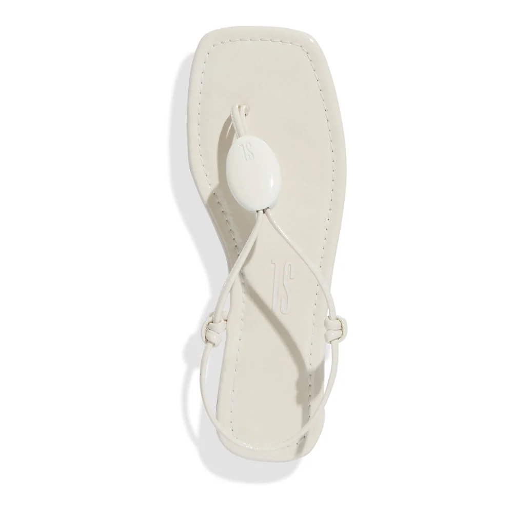Rasteira Verniz Glossy Off White Bico Quadrado - vista 3 de 4